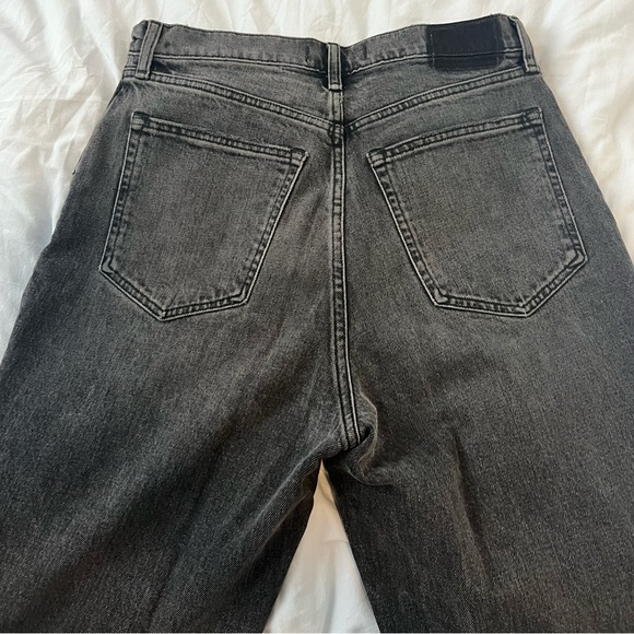 Abercrombie & Fitch Ultra High Rise 90s Straight - Picture 5 of 5